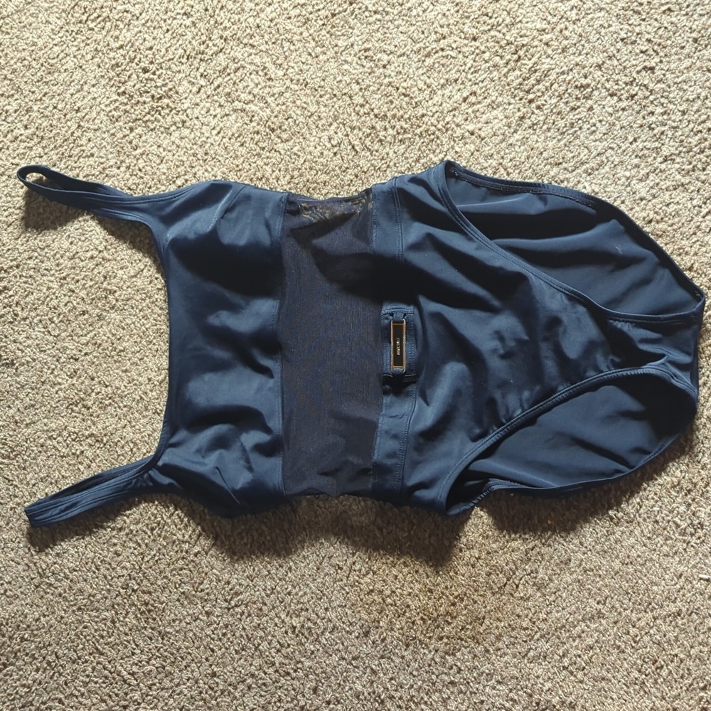 AnneCole swim suit size large